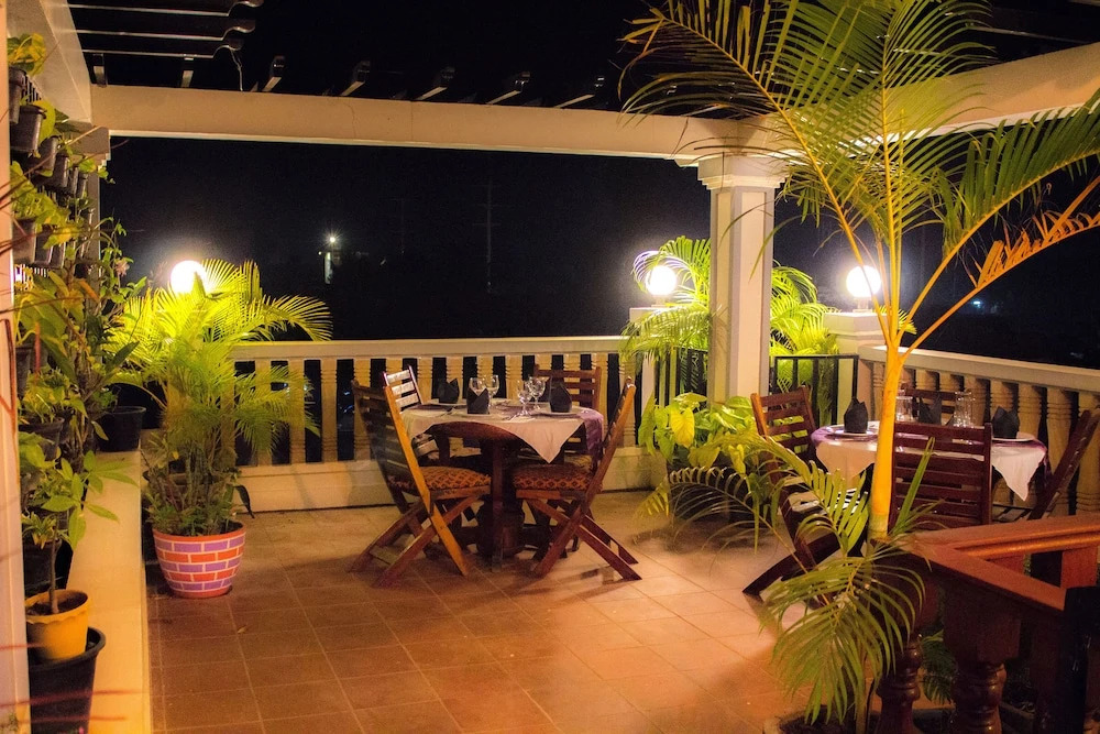 Villa Theara