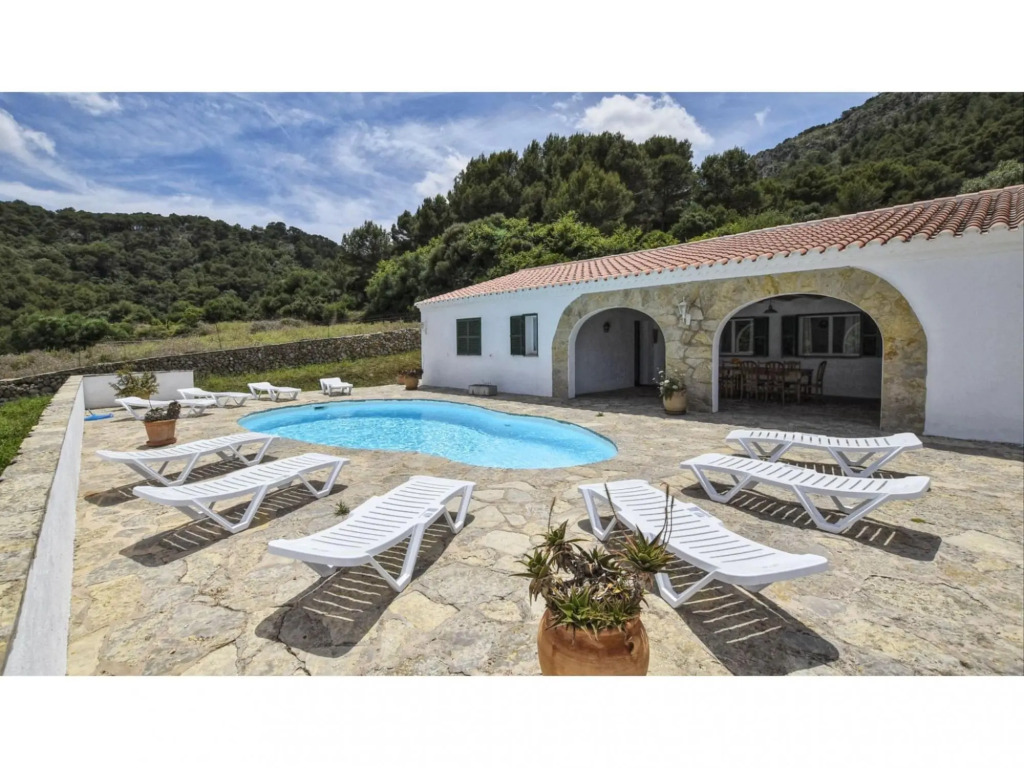 Country house with pool and panoramic views in El Toro Menorca