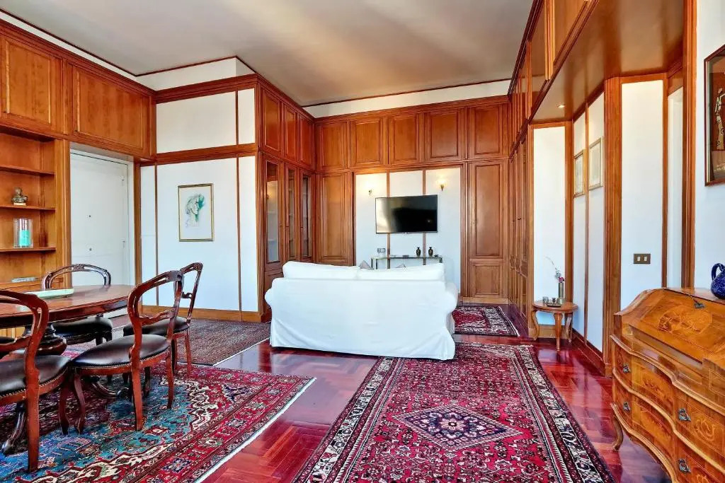 Pantheon Family Romantic Suite