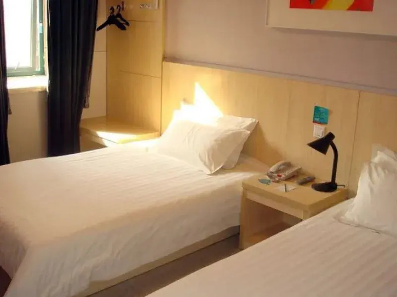 7 Days Inn Taixing Huang Qiao Motor Station Branch