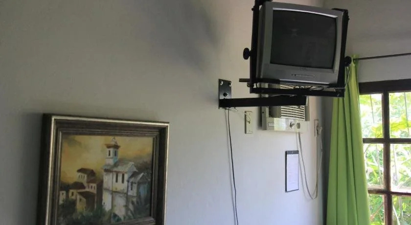 Suíte com Cozinha Compacta