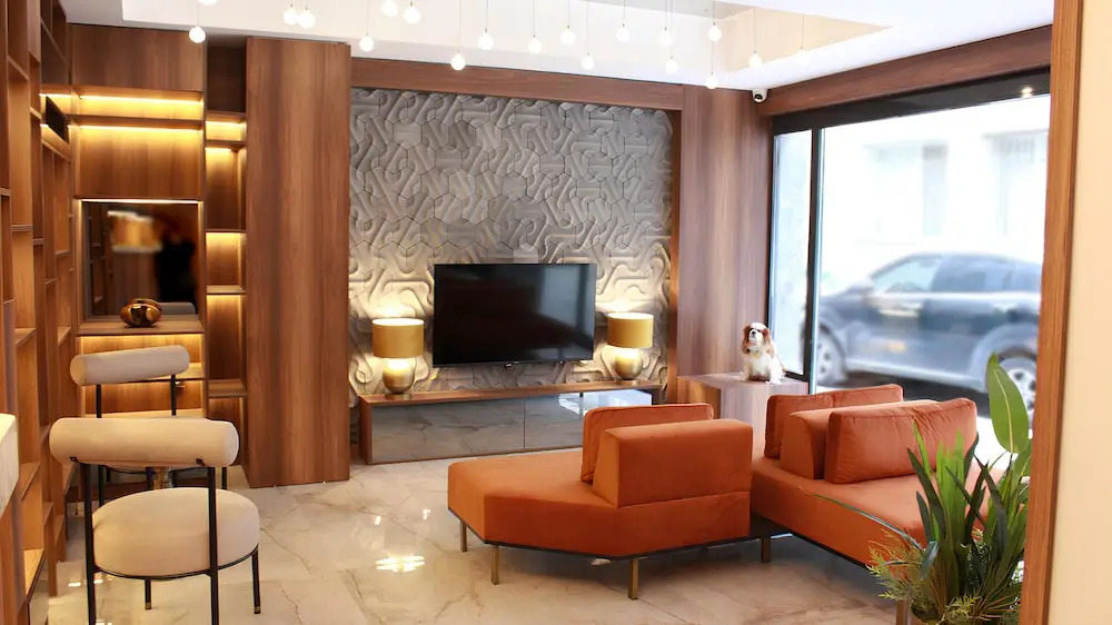 ROİ HOTEL İZMiR