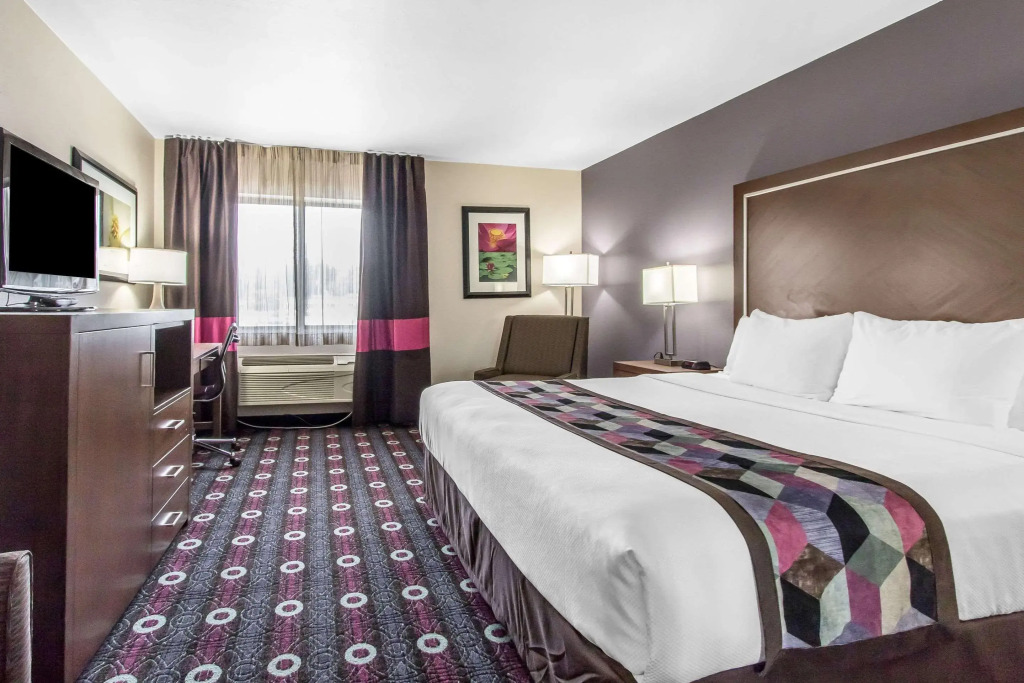 Comfort Inn Tulsa Midtown
