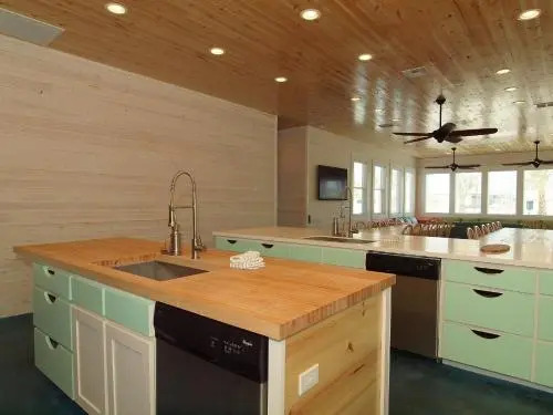 Club House 4