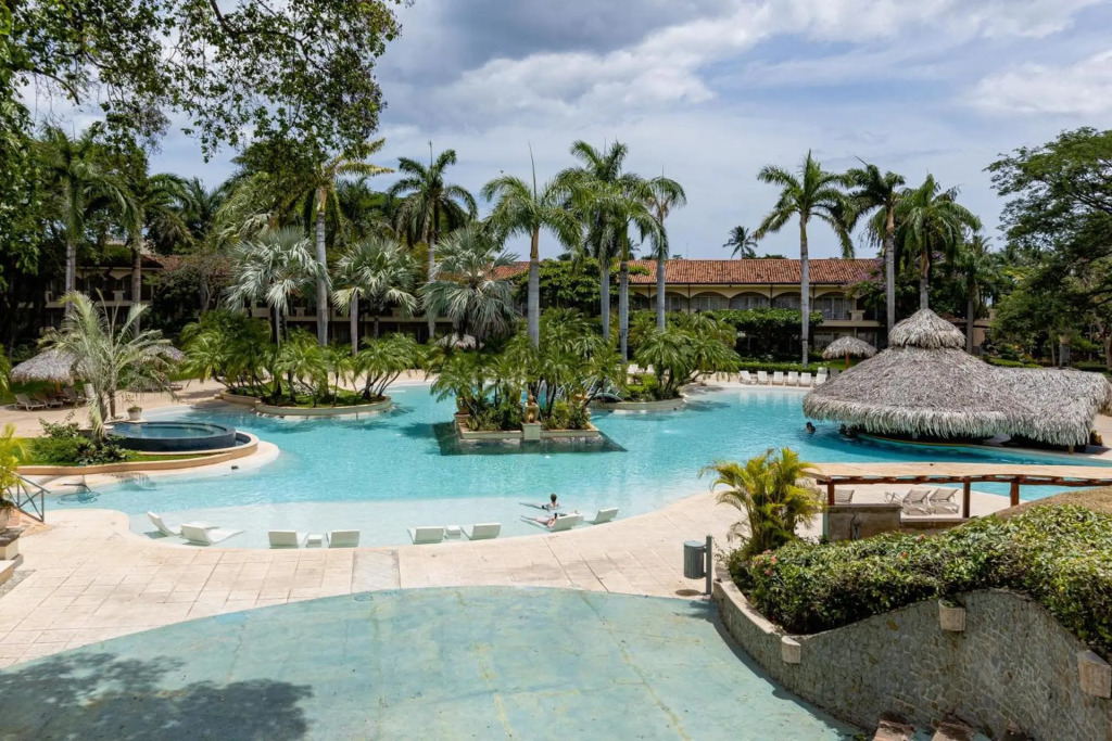 Matapalo 203- 2 Bedroom Condo at the Diria Resort