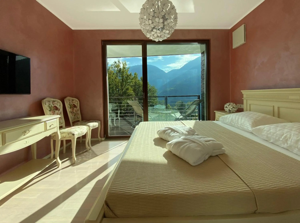 VILLA COLLINA VERDE