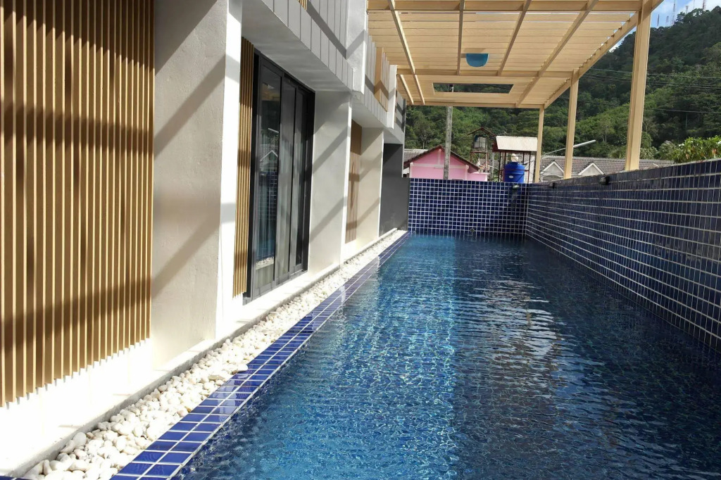 OYO 792 Omsaga Phuket Hotel