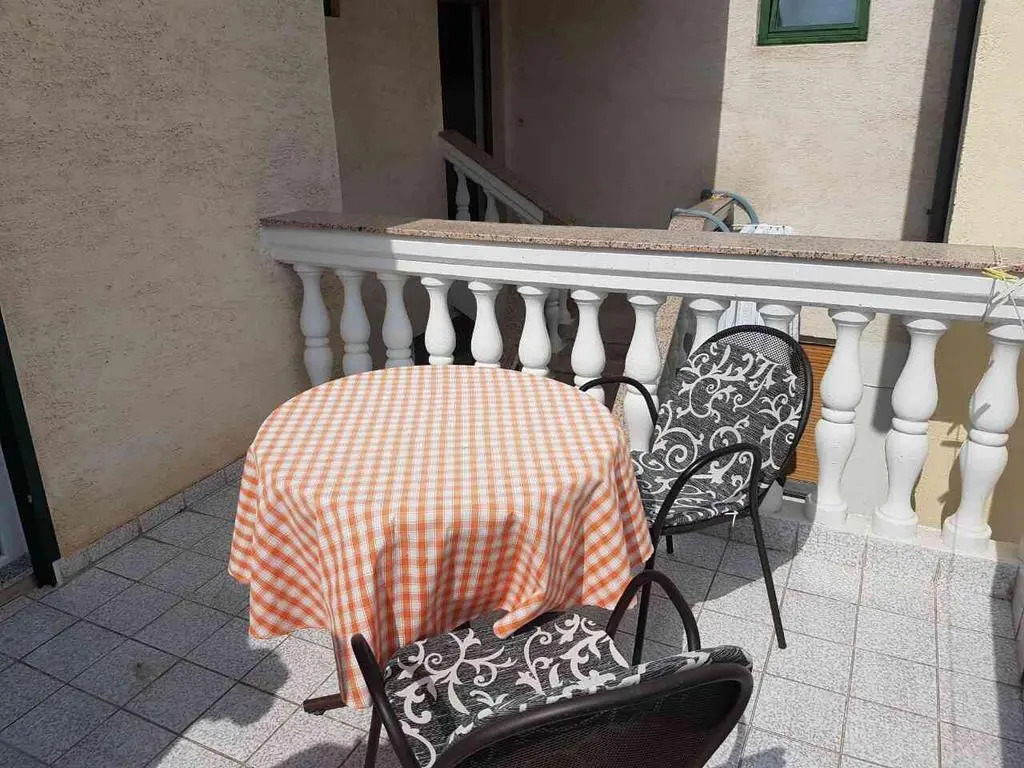 Apartments Vedrana