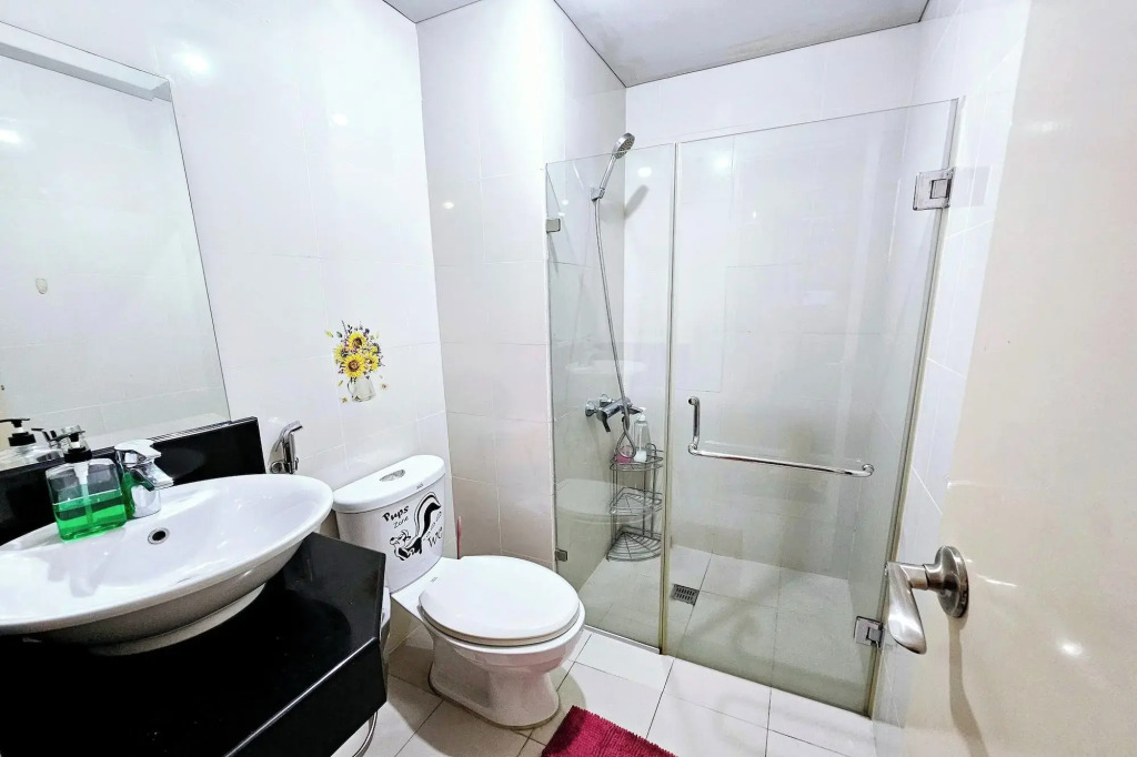 PRS at One Palm Tree Villa near T3 Airport