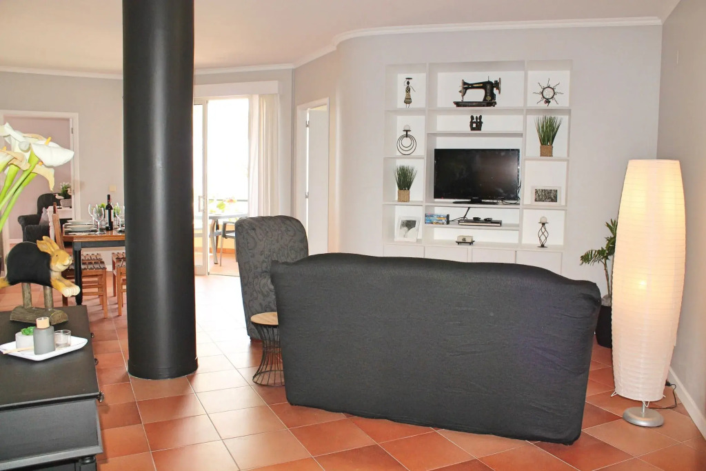 In sunny Madalena do Mar bay, 2-Bedroom refurbished apartment – Atlantic View
