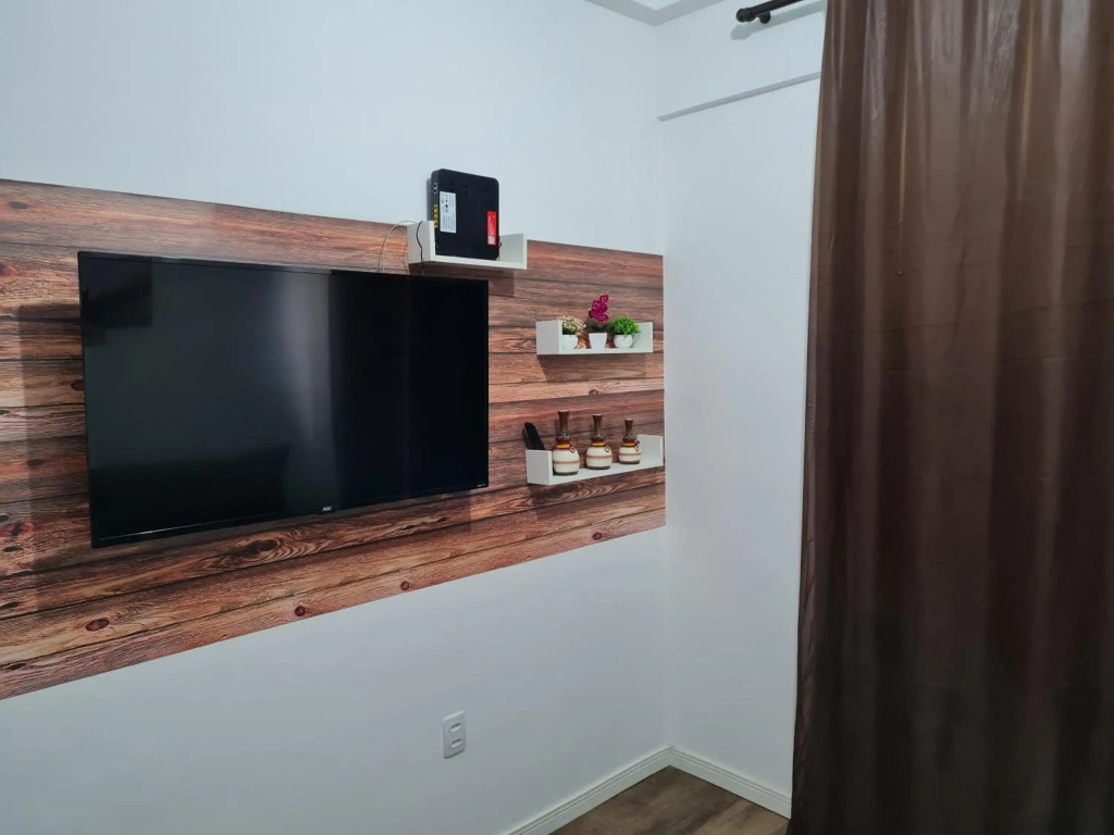 Apartamento na Praia Martim de Sá com linda vista