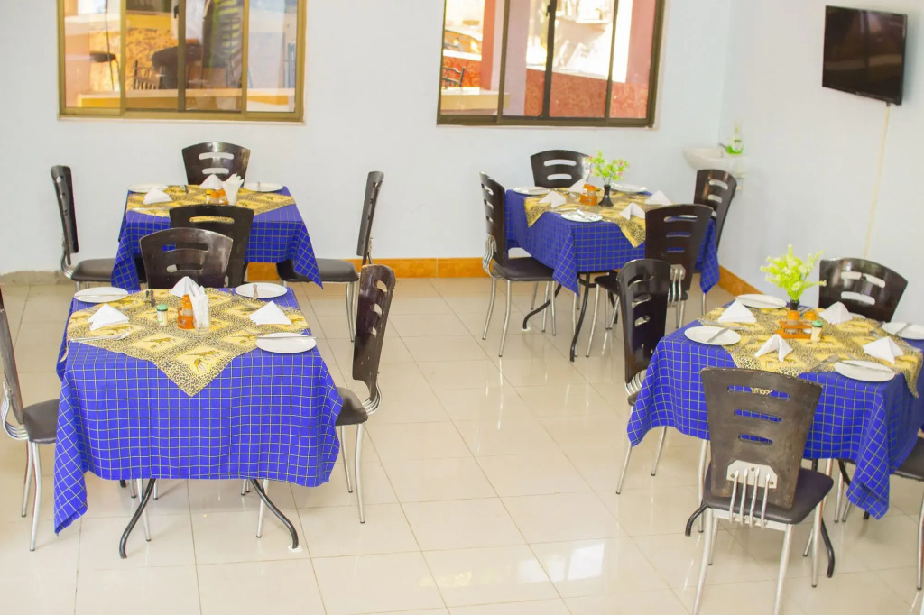 Arusha Giraffe Lodge