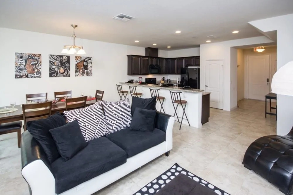 Compass Bay 3131