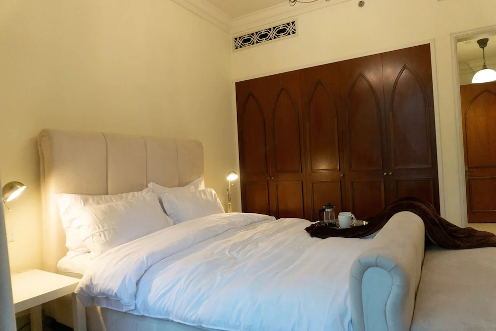 Downtown Al Bahar Apartments
