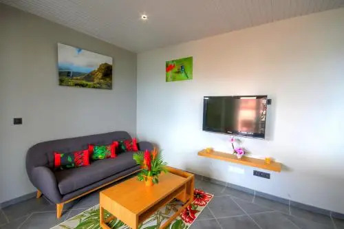 Villa avec piscine et vue mer
