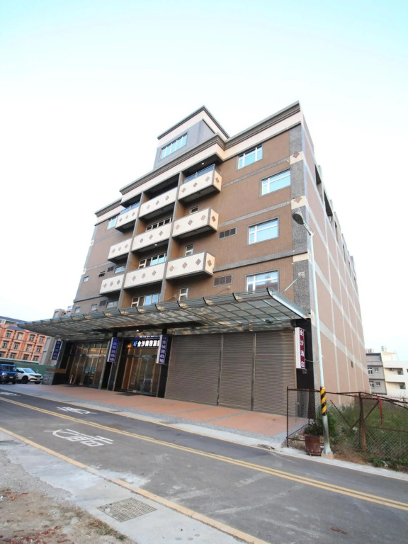 Gold Sand Hotel