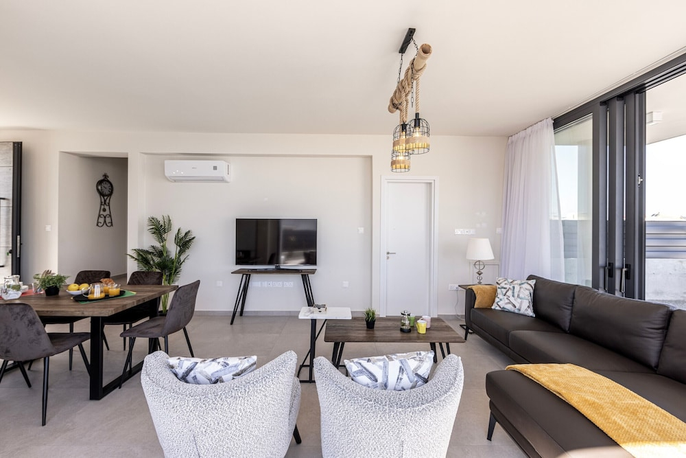 Protaras Hestia Seaside Villa B6