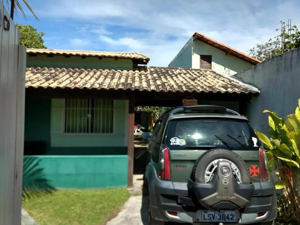 Casa 2 ou 3 Quartos Piscina Churrasqueira e Campo Futebol Gramado em Araruama Bairro Pontinha RJ