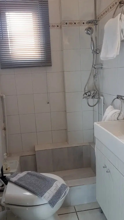 Erra - Carmine - Athens Center,150m²,6 BD,3 BATH