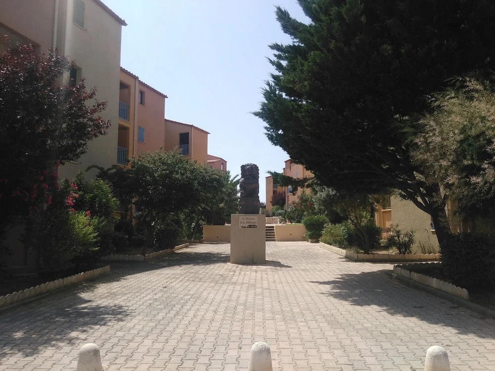 Scenic Apartment in Fleury With Balcony Near Sea