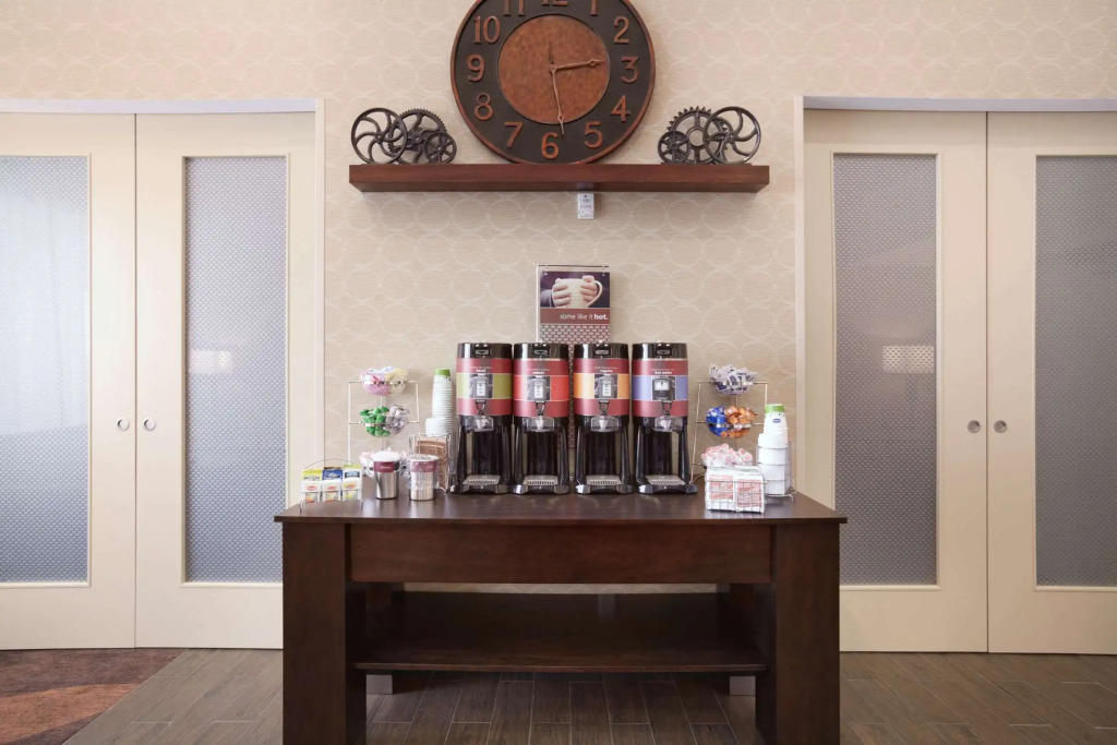Hampton Inn & Suites Williston