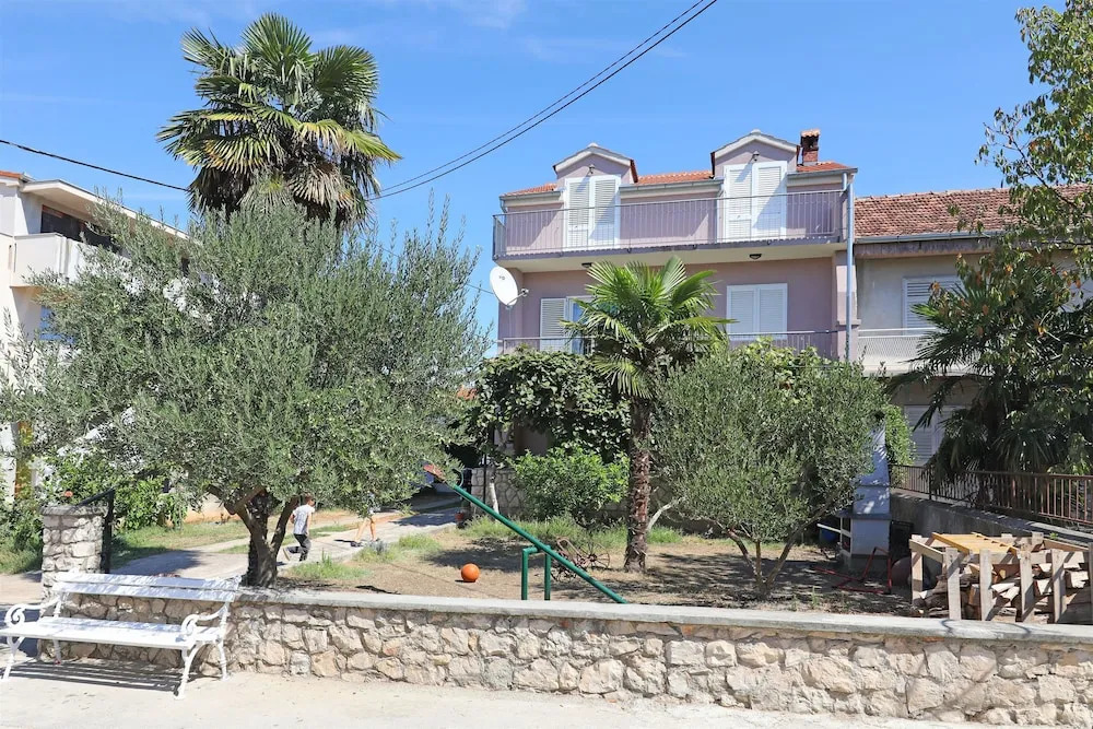 Apartment Antare