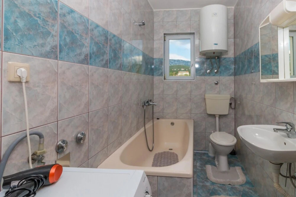 Apartment With 4 Bedrooms in Jadranovo, With Wonderful sea View, Furni