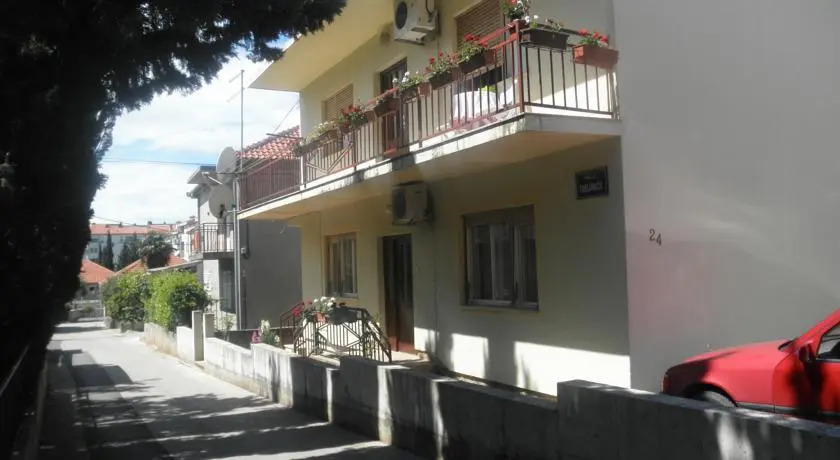 Apartment Beti