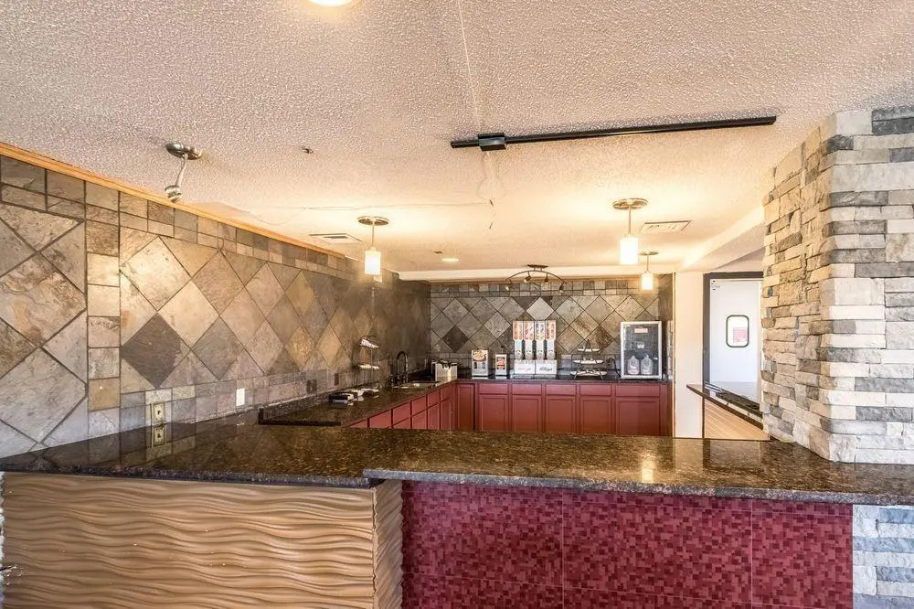 Clarion Inn & Suites