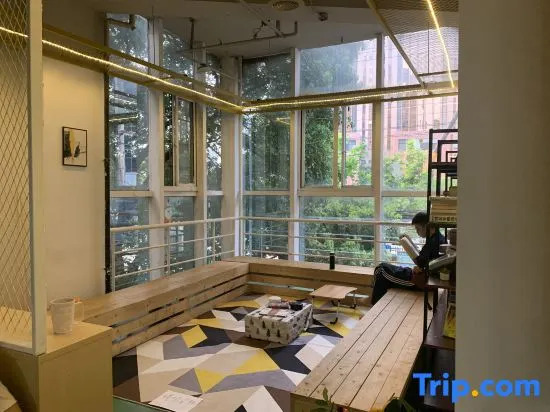 Shanghai Yuyuehai Youth Hostel（Shanghai railway station)