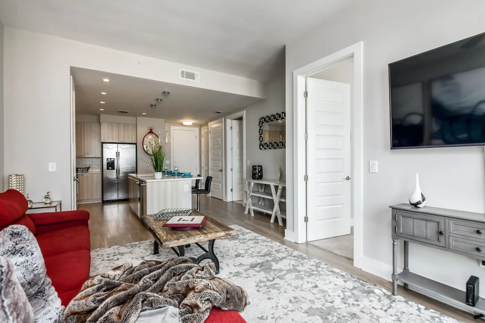 CHIC COLLECTION by NOHOTEL on Peachtree