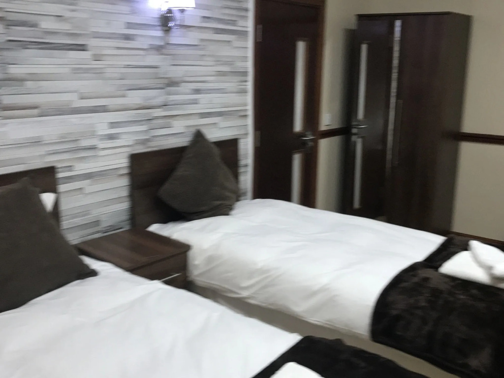 Hayat Hotel