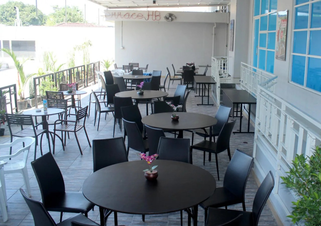 Hotel Brothers Biru Solo Baru