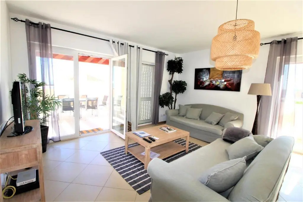Cabanas Gardens - 2Bed Penthouse Pool View - WPCG 52