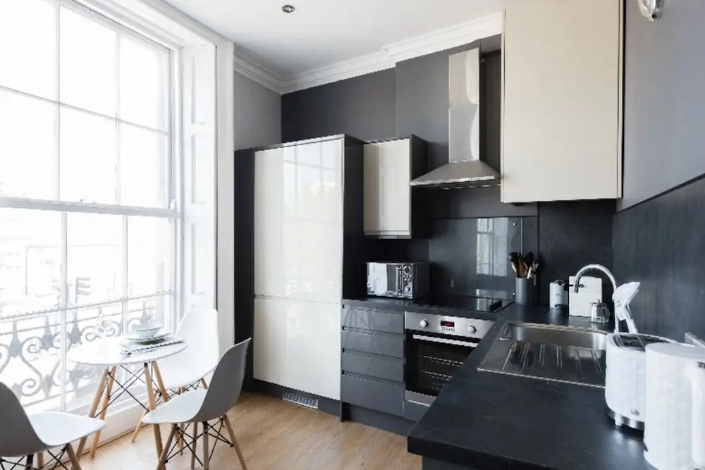 The Hippodrome House - Sleek & Stylish 1bdr Apartment in the Old City