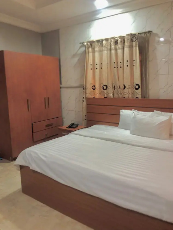 Tofana hotels and apartments Life camp