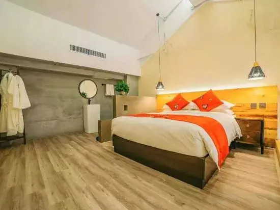 Golden Yan‘an  Jianshan Hostel