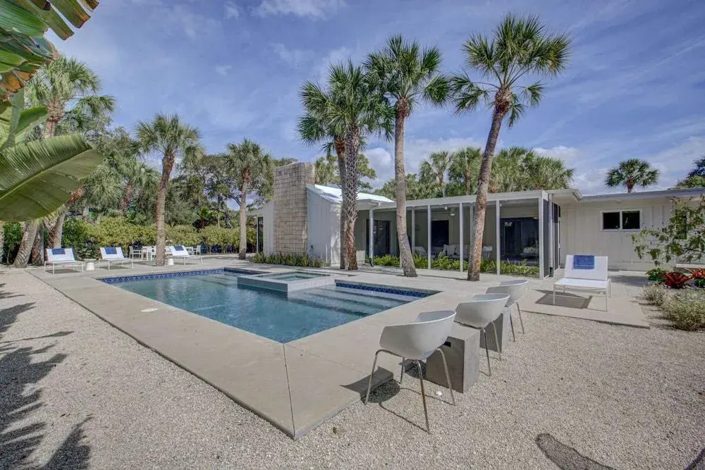 Majestic Coastal Escape