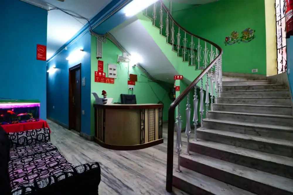 Goroomgo Hotel Wow Kolkata