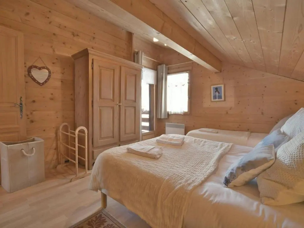 Chalet Le Grand-Bornand, 8 pièces, 16 personnes - FR-1-391-33