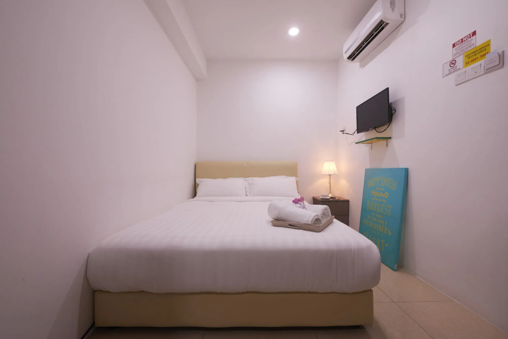 Ipoh Road Hotel