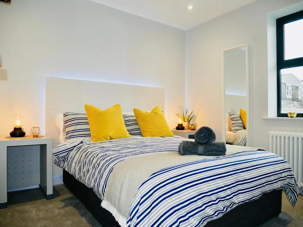 Beautiful Brand New Apartment near the BEACH