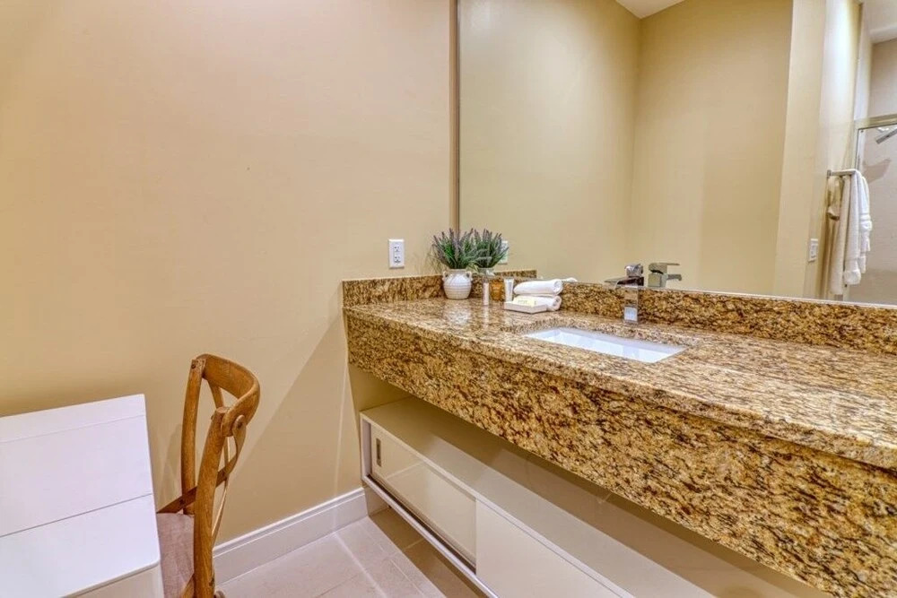 The Magic Townhouse 3 Bedroom Townhouse by Redawning