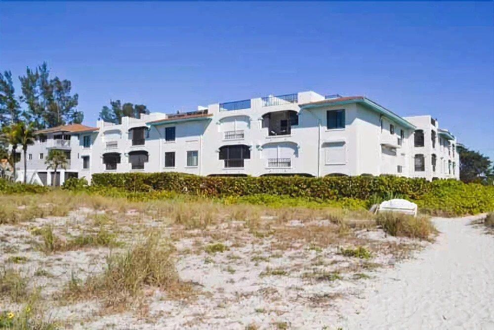 Ocean Park Terrace 202