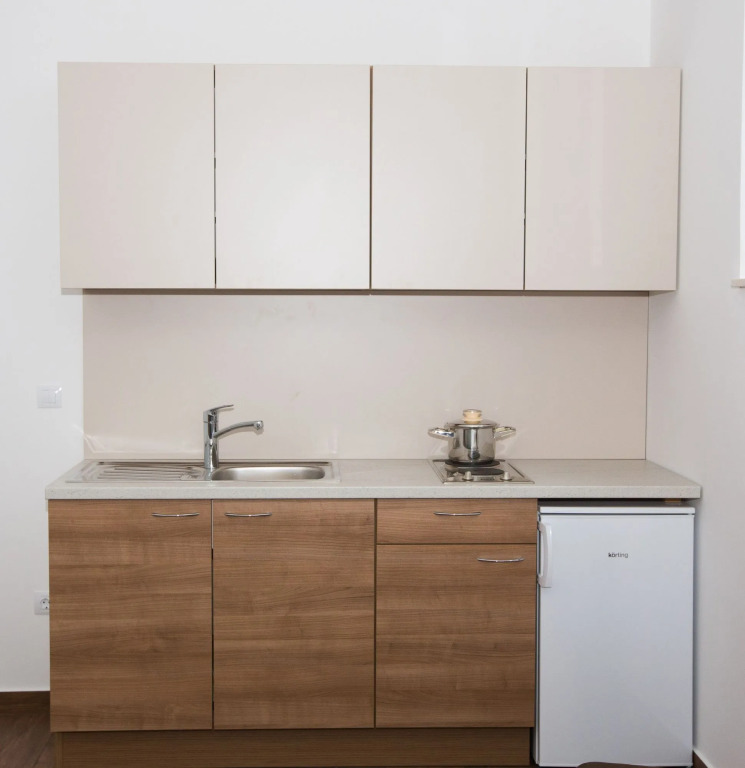 Aida Apartments and Rooms for couples and families FREE PARKING