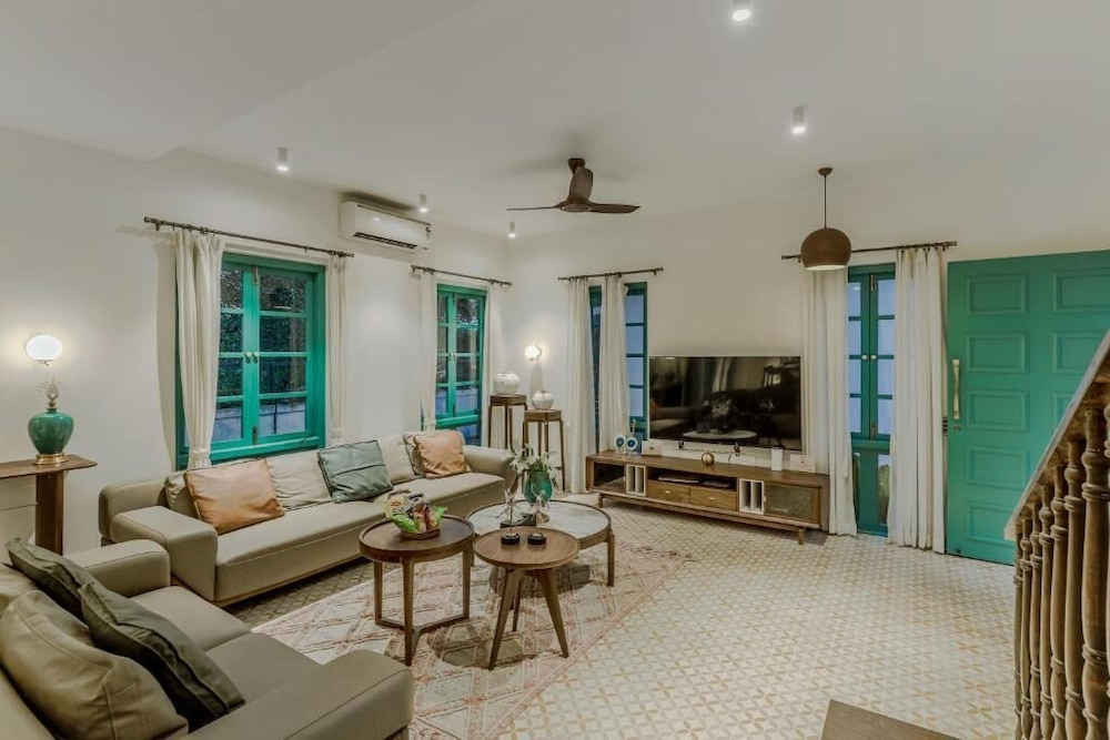 ELIVAAS Casa Lotus 3 BHK Villa with Pool