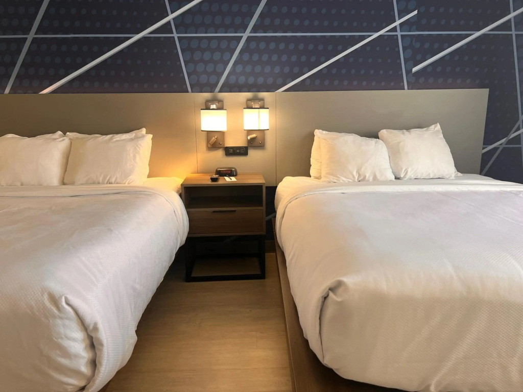 Comfort Suites Louisville Airport