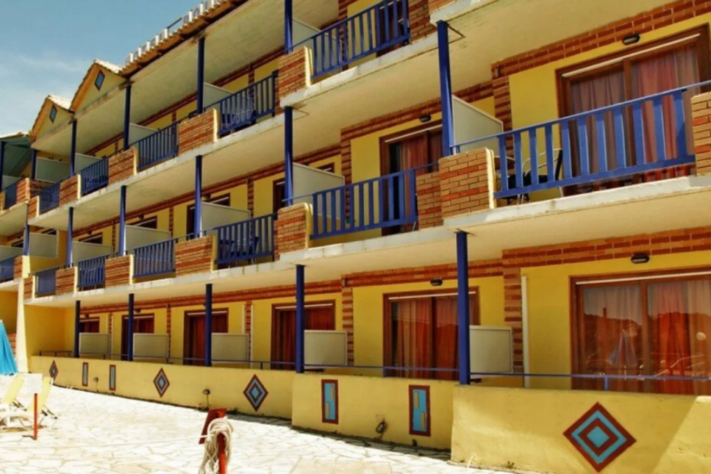 Politia Hotel