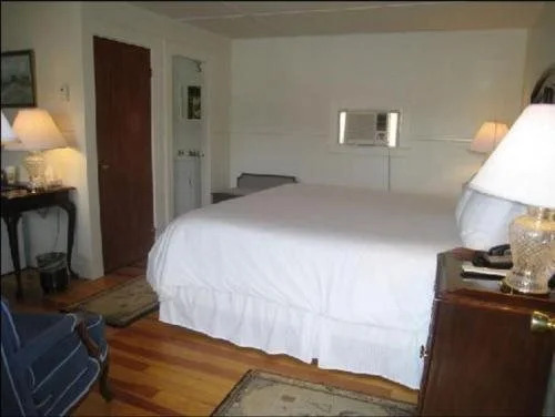 Baits Motel