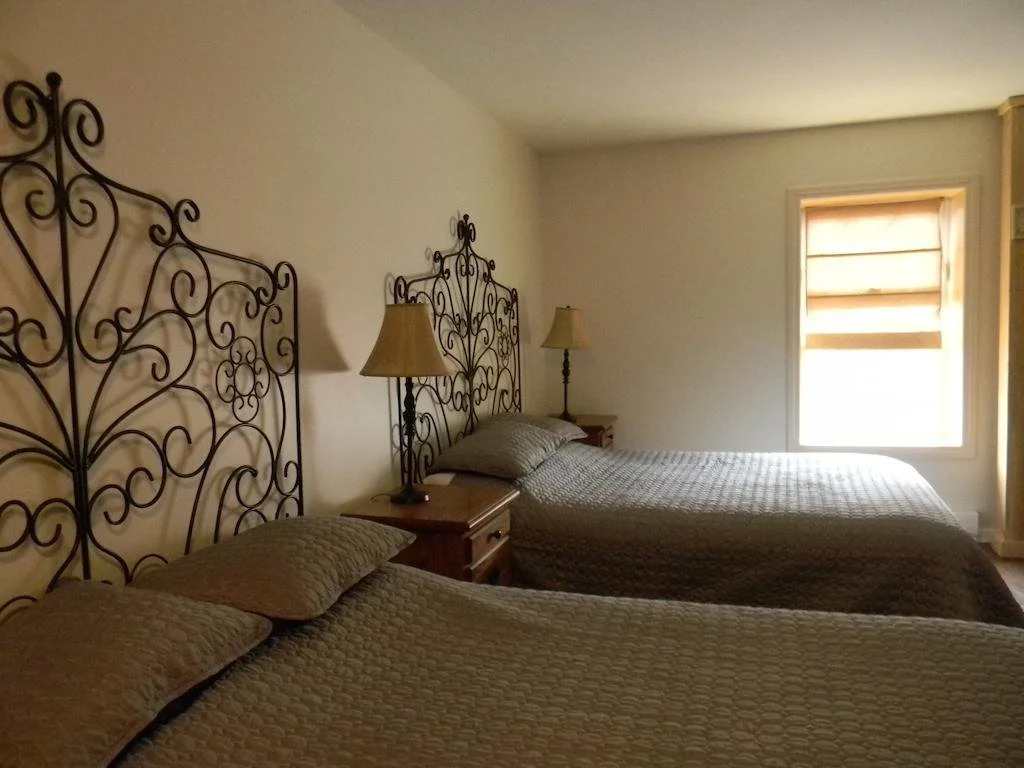 Cointe River Inn